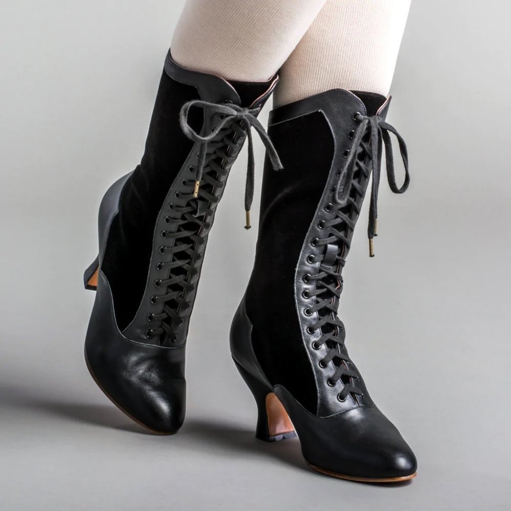 Size 8.5 American Duchess Camille Women's Edwardian Boots (Black/Black)